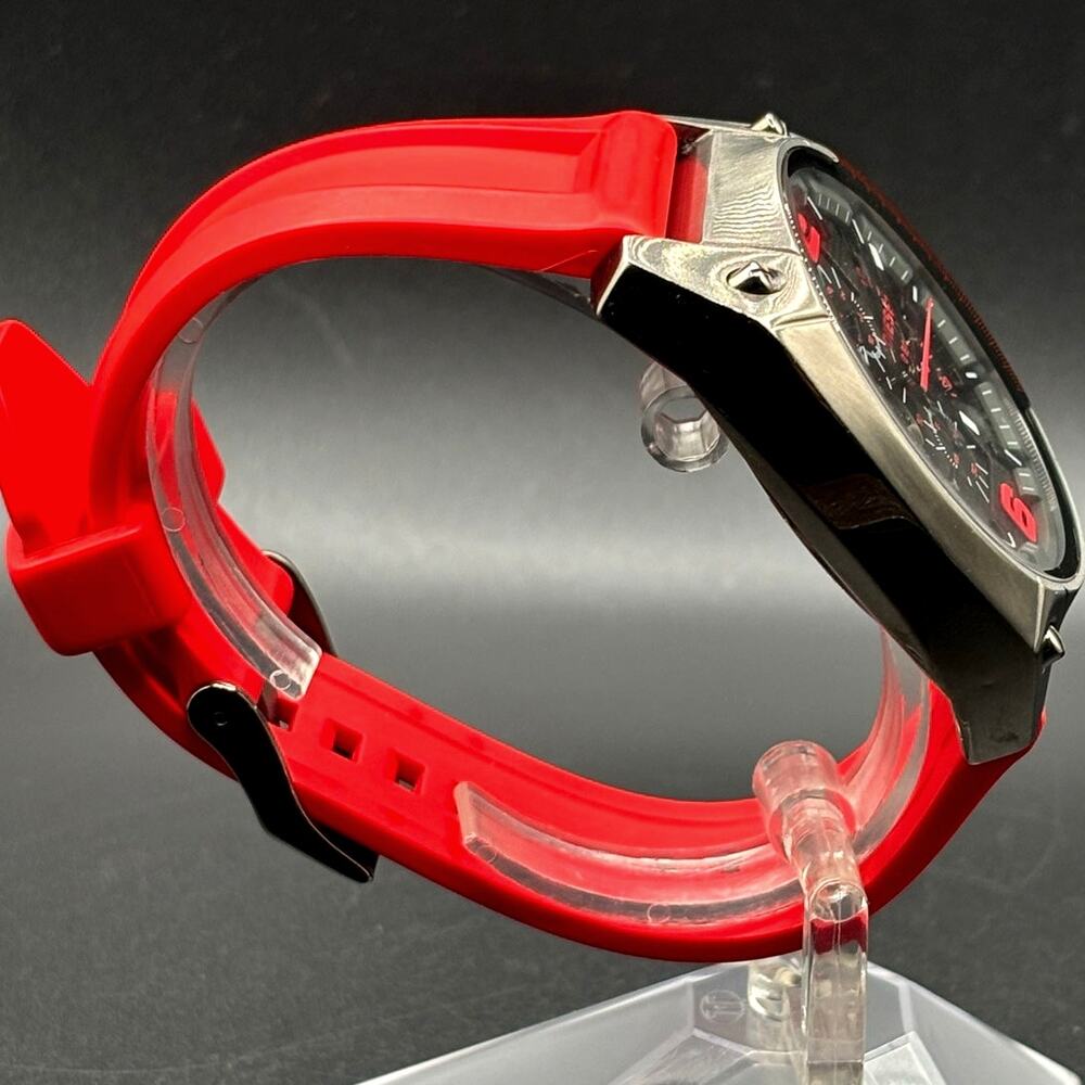 Diesel Overflow DZ4481 Chronograph Red Silicone 55mm Men’s Watch - Picture 10 of 17